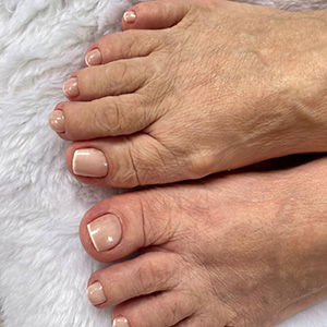 Pedicure nude